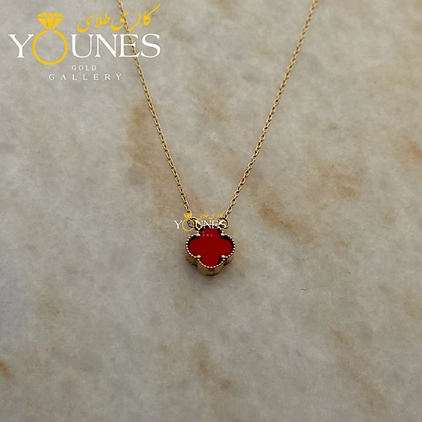 گردنبند طلا ونکلیف سنگی قرمز